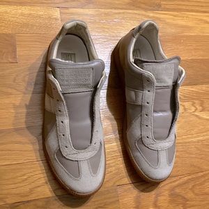 Maison Martin Margiela Replica Sneakers - Mens Size 40 (7) - Tan, Nude
